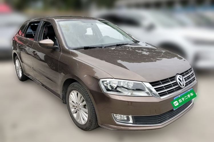 Used Volkswagen Gran Lavida 2013 1.6L Automatic Comfort Model Front Right 45 Deg