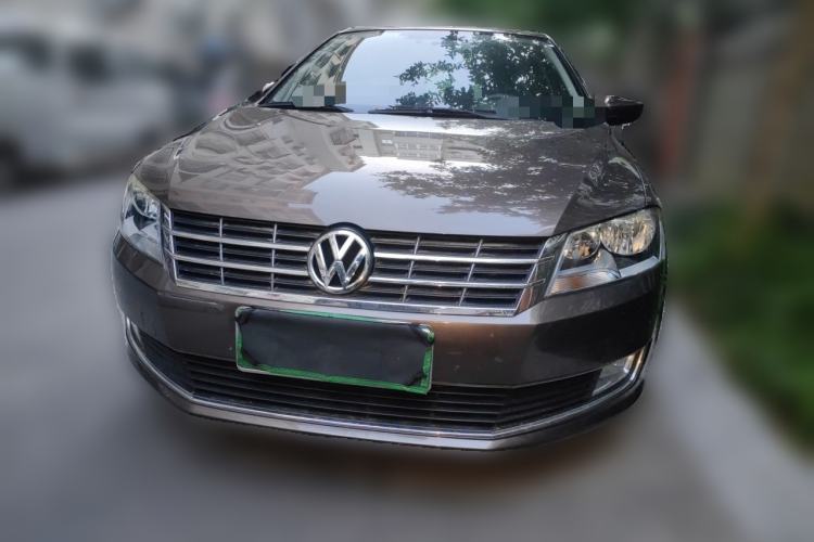 Used Volkswagen Gran Lavida 2013 1.6L Automatic Comfort Model Front