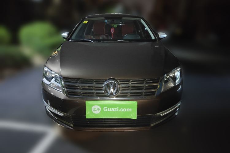 Used Volkswagen Gran Lavida 2013 1.6L Automatic Fashion Model Front