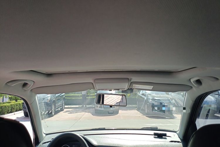 Used Volkswagen Gran Lavida 2013 1.6L Automatic Comfort Model Headliner
