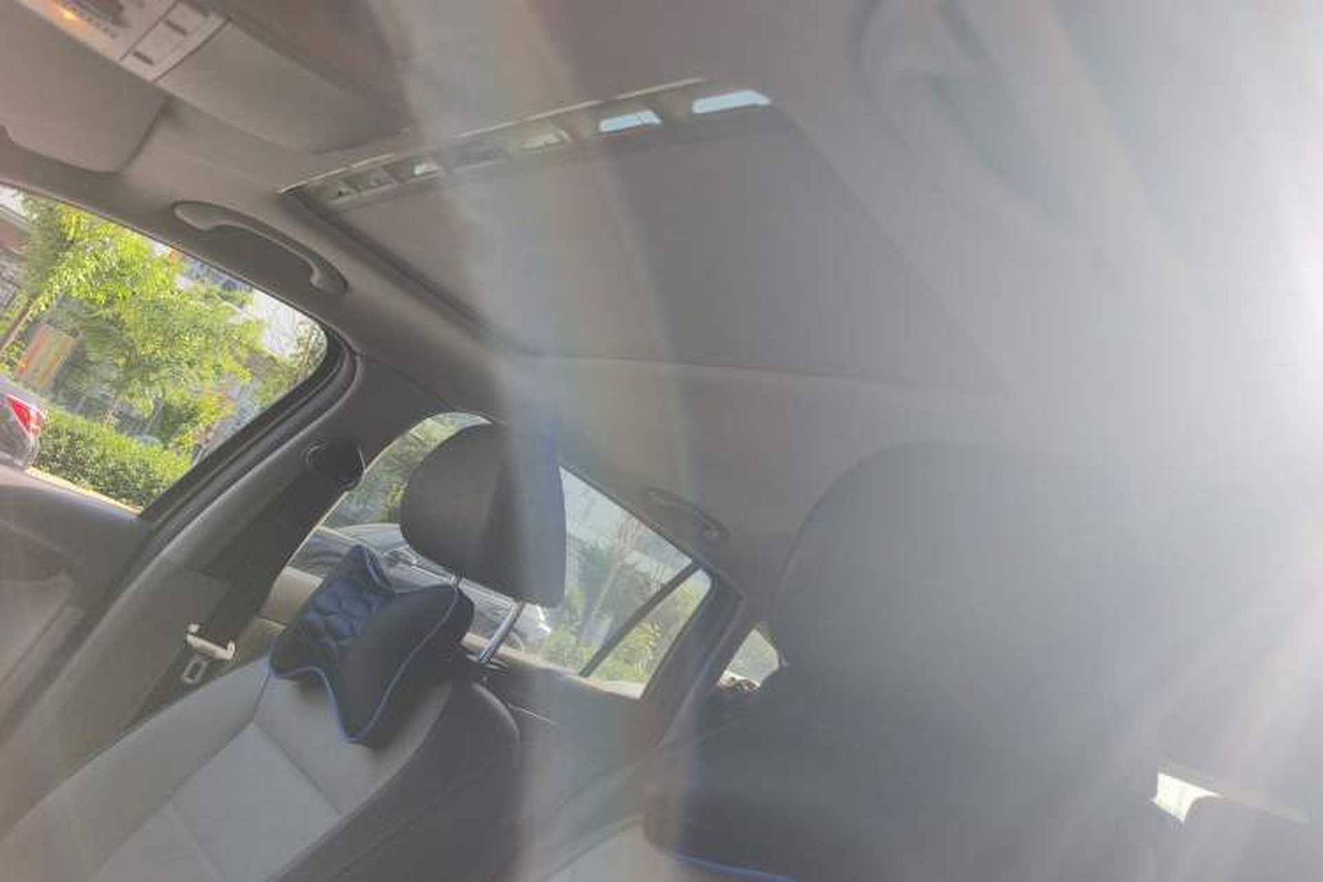 Used Volkswagen Gran Lavida 2013 1.4 TSI Automatic Comfort Model Headliner