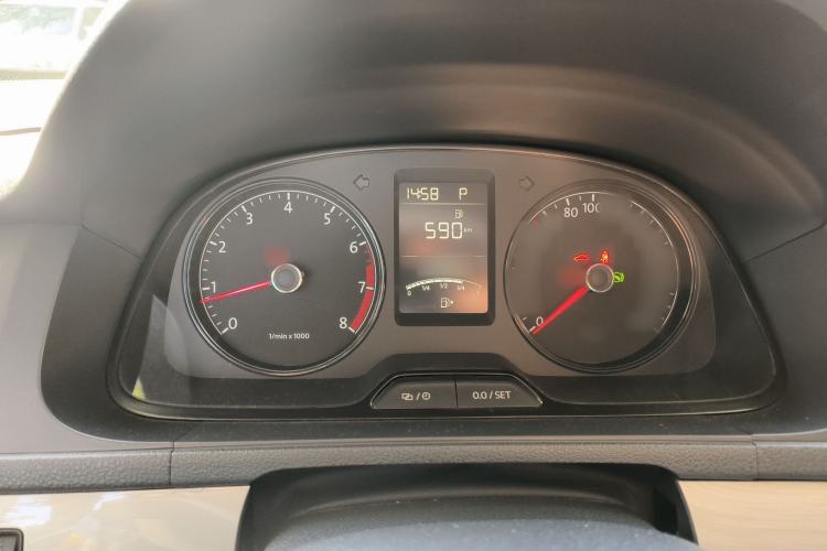 Used Volkswagen Gran Lavida 2013 1.6L Automatic Fashion Model Instrument Cluster