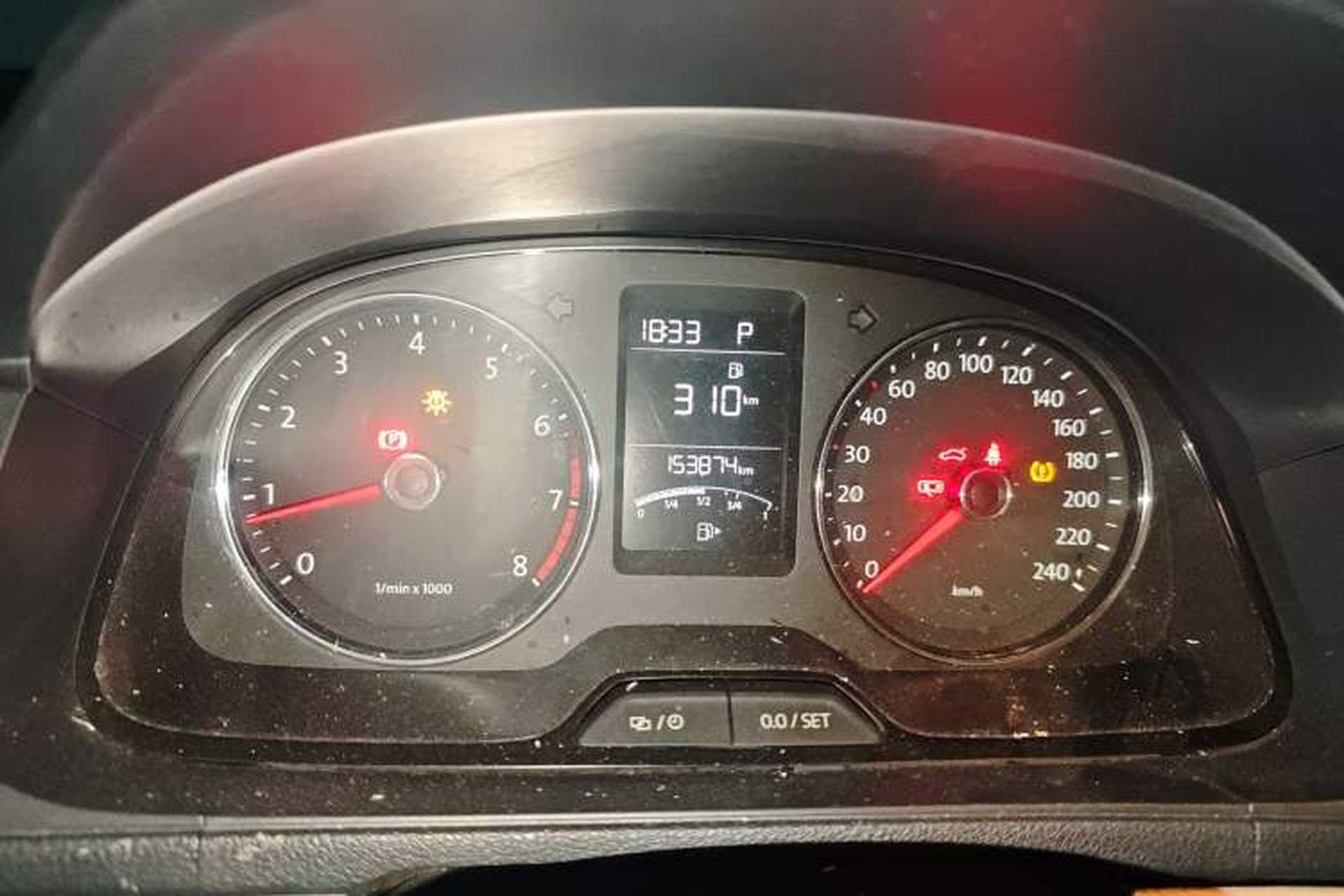 Used Volkswagen Gran Lavida 2013 1.4 TSI Automatic Comfort Model Instrument Cluster