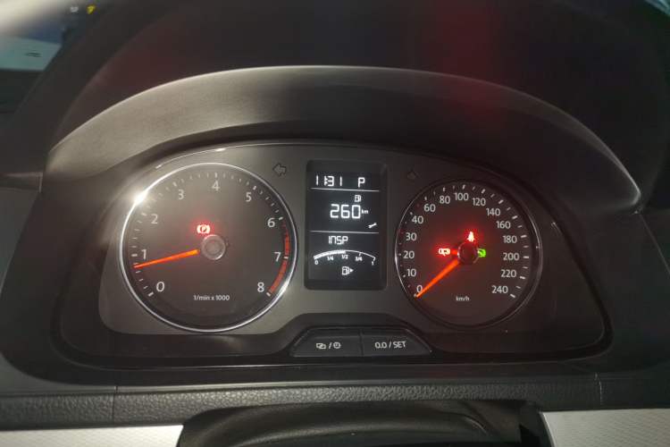 Used Volkswagen Gran Lavida 2013 1.6L Automatic Comfort Model Instrument Cluster