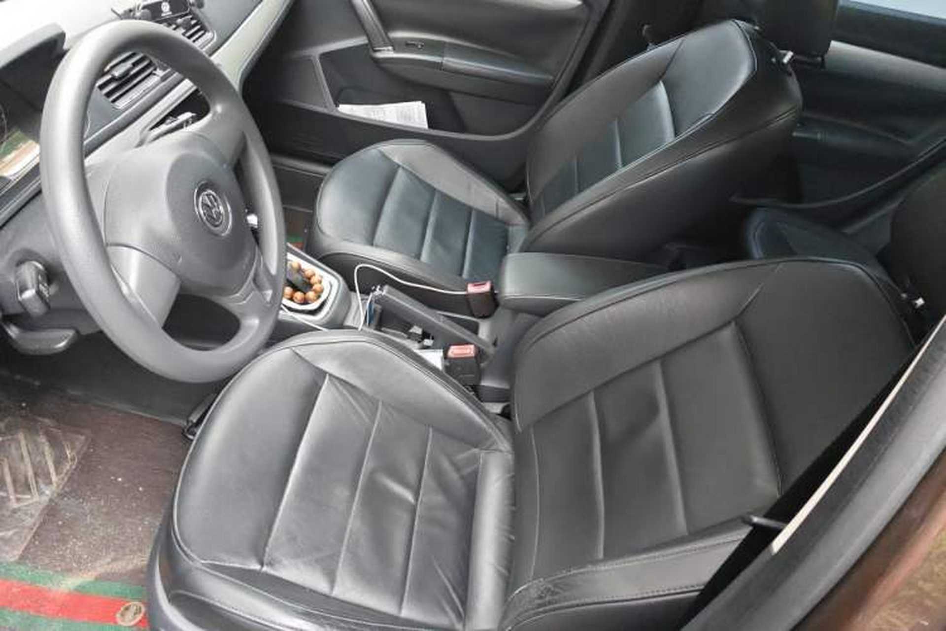 Used Volkswagen Gran Lavida 2013 1.6L Automatic Comfort Model Left Front Seat