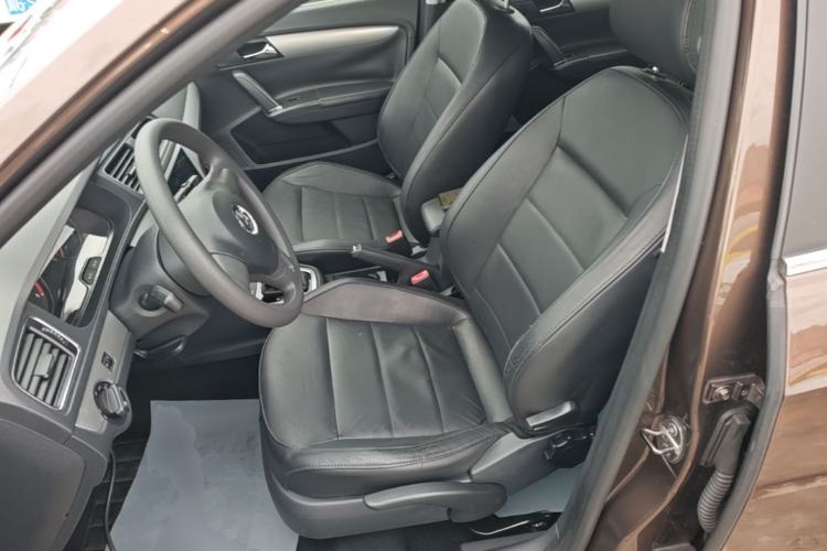 Used Volkswagen Gran Lavida 2013 1.4 TSI Automatic Comfort Model Left Front Seat