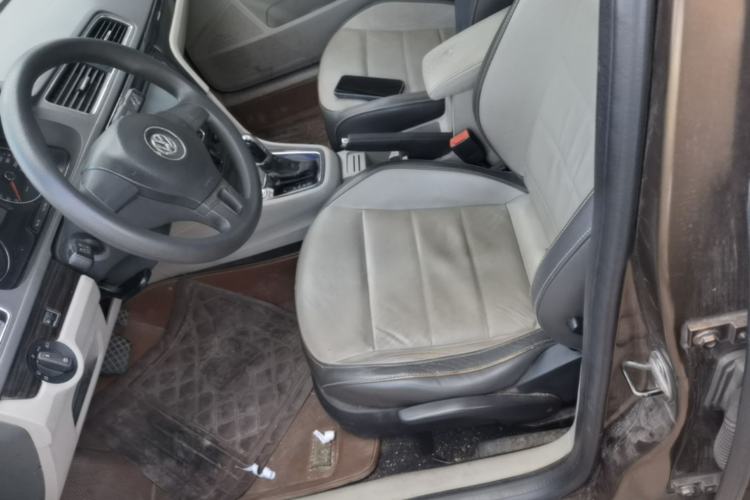 Used Volkswagen Gran Lavida 2013 1.6L Automatic Comfort Model Left Front Seat