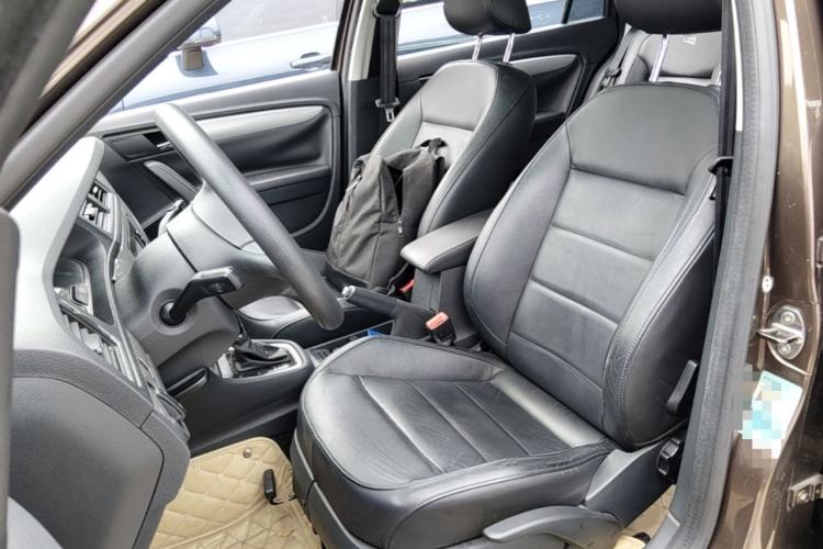 Used Volkswagen Gran Lavida 2013 1.6L Automatic Comfort Model Left Front Seat