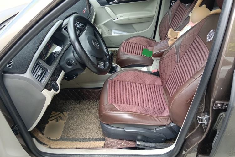 Used Volkswagen Gran Lavida 2013 1.4 TSI Manual Comfort Model Left Front Seat