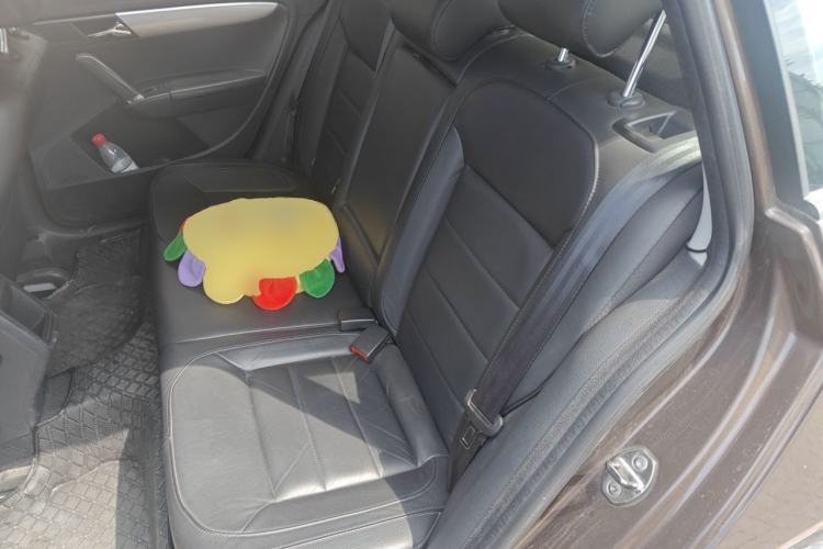 Used Volkswagen Gran Lavida 2013 1.6L Manual Comfort Model Left Rear Seat