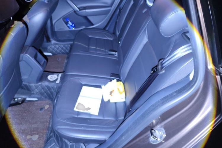 Used Volkswagen Gran Lavida 2013 1.6L Automatic Comfort Model Left Rear Seat