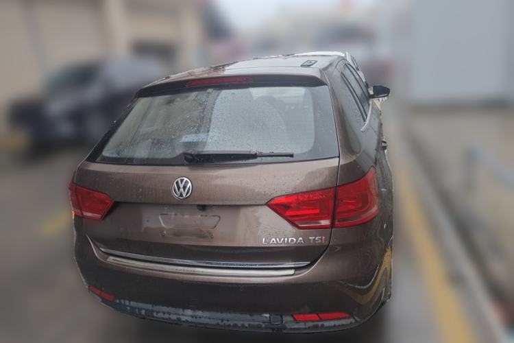 Used Volkswagen Gran Lavida 2013 1.4 TSI Automatic Comfort Model Rear