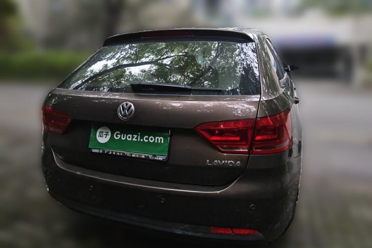 Used Volkswagen Gran Lavida 2013 1.6L Automatic Fashion Model Rear