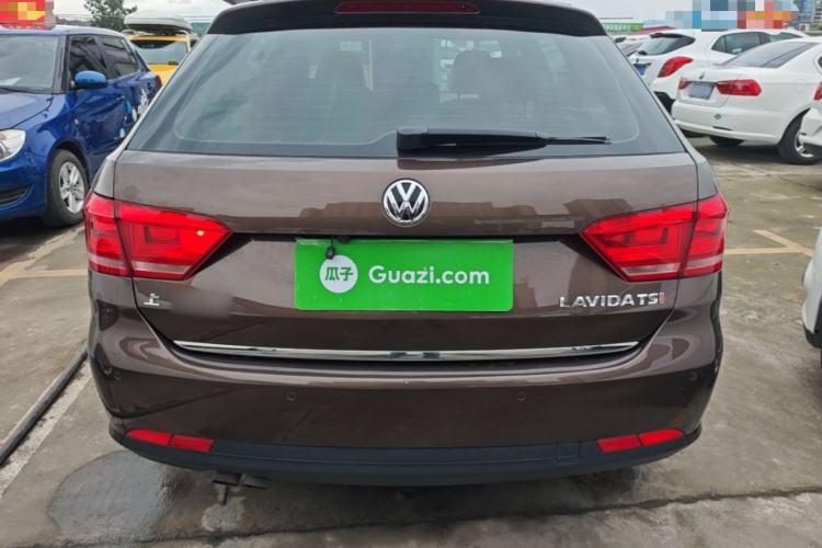 Used Volkswagen Gran Lavida 2013 1.4 TSI Automatic Comfort Model Rear