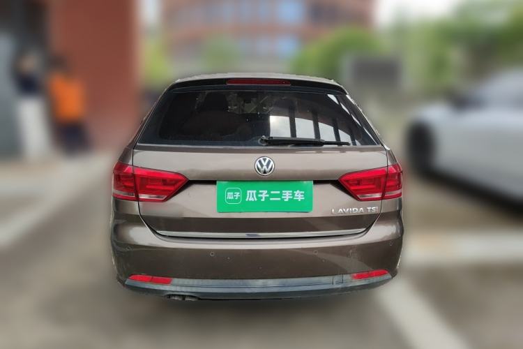 Used Volkswagen Gran Lavida 2013 1.4 TSI Manual Comfort Model Rear
