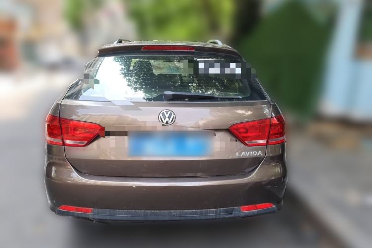Used Volkswagen Gran Lavida 2013 1.6L Automatic Fashion Model Rear