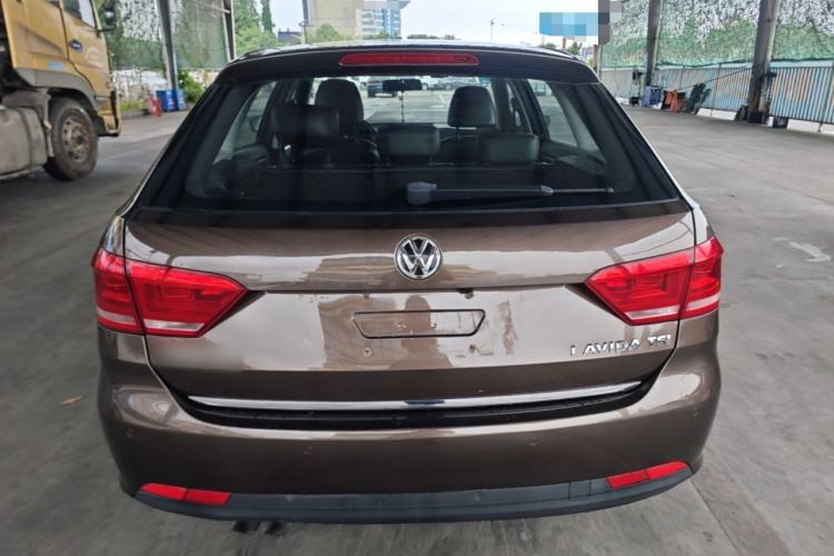 Used Volkswagen Gran Lavida 2013 1.4 TSI Manual Comfort Model Rear