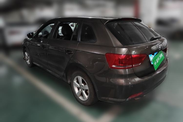 Used Volkswagen Gran Lavida 2013 1.6L Manual Fashion Model Rear Left 45 Deg
