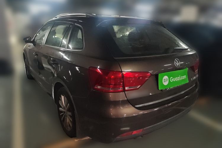 Used Volkswagen Gran Lavida 2013 1.4 TSI Automatic Comfort Model Rear Left 45 Deg