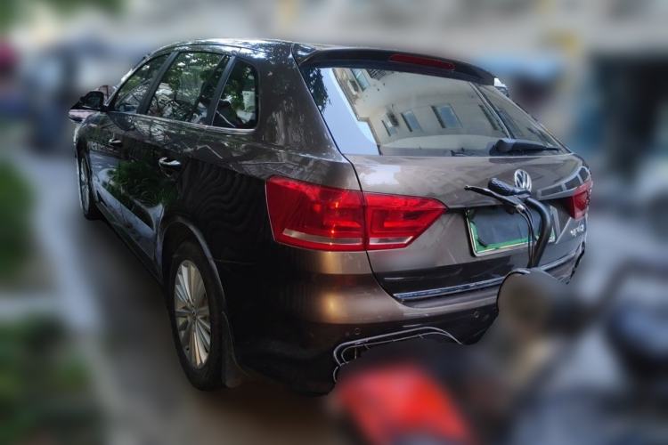 Used Volkswagen Gran Lavida 2013 1.6L Automatic Comfort Model Rear Left 45 Deg