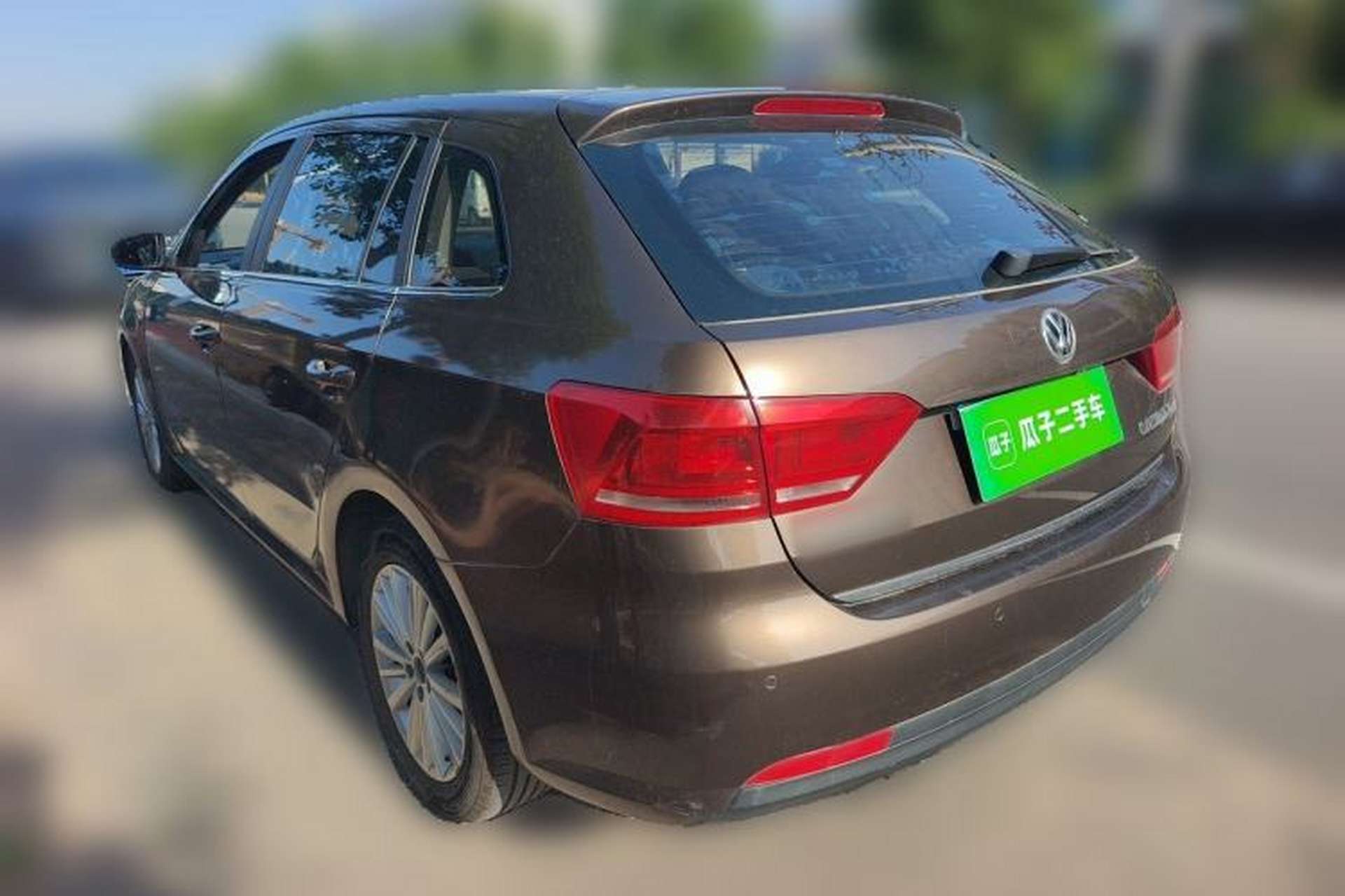 Used Volkswagen Gran Lavida 2013 1.4 TSI Automatic Comfort Model Rear Left 45 Deg
