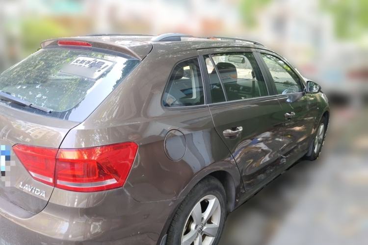 Used Volkswagen Gran Lavida 2013 1.6L Automatic Fashion Model Rear Right 45 Deg