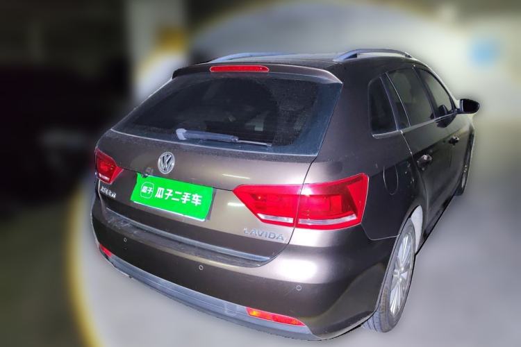 Used Volkswagen Gran Lavida 2013 1.6L Automatic Comfort Model Rear Right 45 Deg