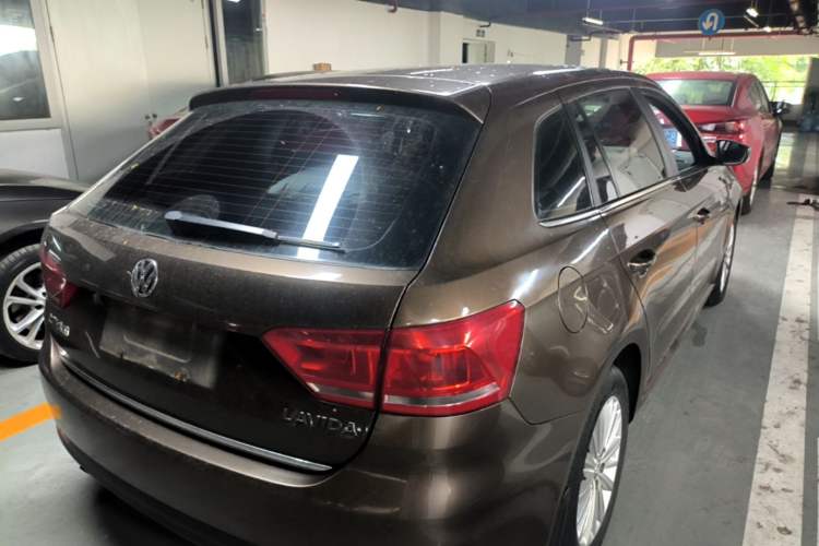 Used Volkswagen Gran Lavida 2013 1.6L Manual Comfort Model Rear Right 45 Deg