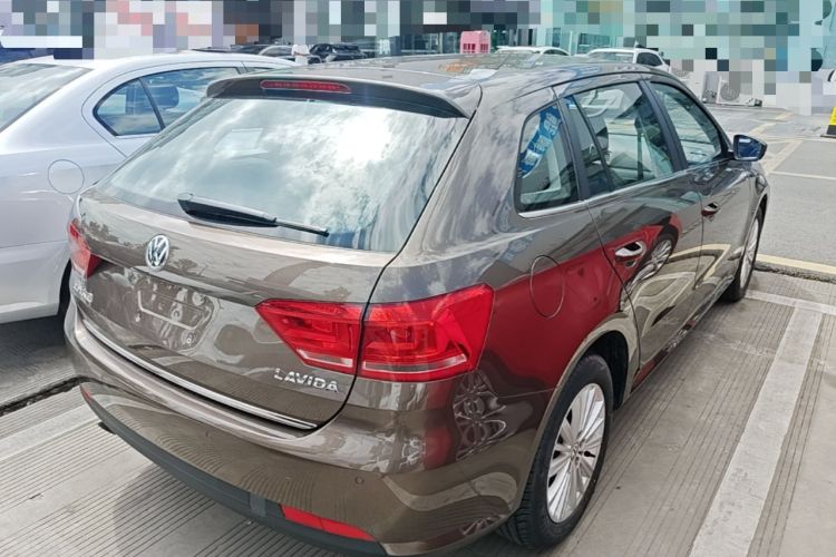 Used Volkswagen Gran Lavida 2013 1.6L Automatic Comfort Model Rear Right 45 Deg