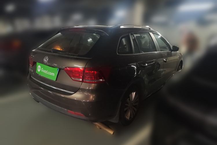 Used Volkswagen Gran Lavida 2013 1.4 TSI Automatic Comfort Model Rear Right 45 Deg