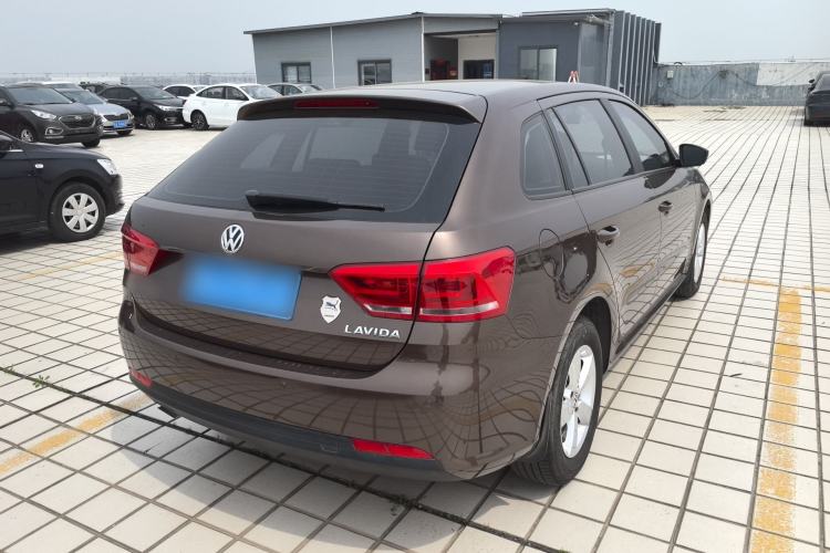 Used Volkswagen Gran Lavida 2013 1.6L Automatic Fashion Model Rear Right 45 Deg
