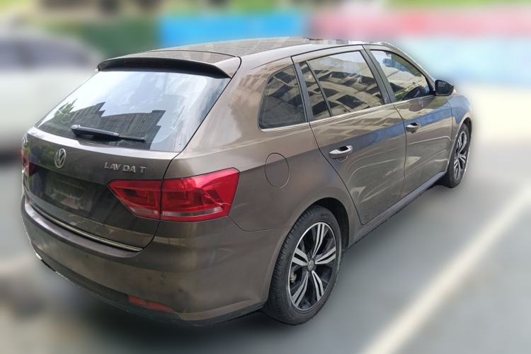 Used Volkswagen Gran Lavida 2013 1.4 TSI Manual Comfort Model Rear Right 45 Deg