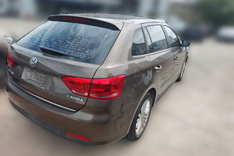 Used Volkswagen Gran Lavida 2013 1.6L Automatic Comfort Model Rear Right 45 Deg