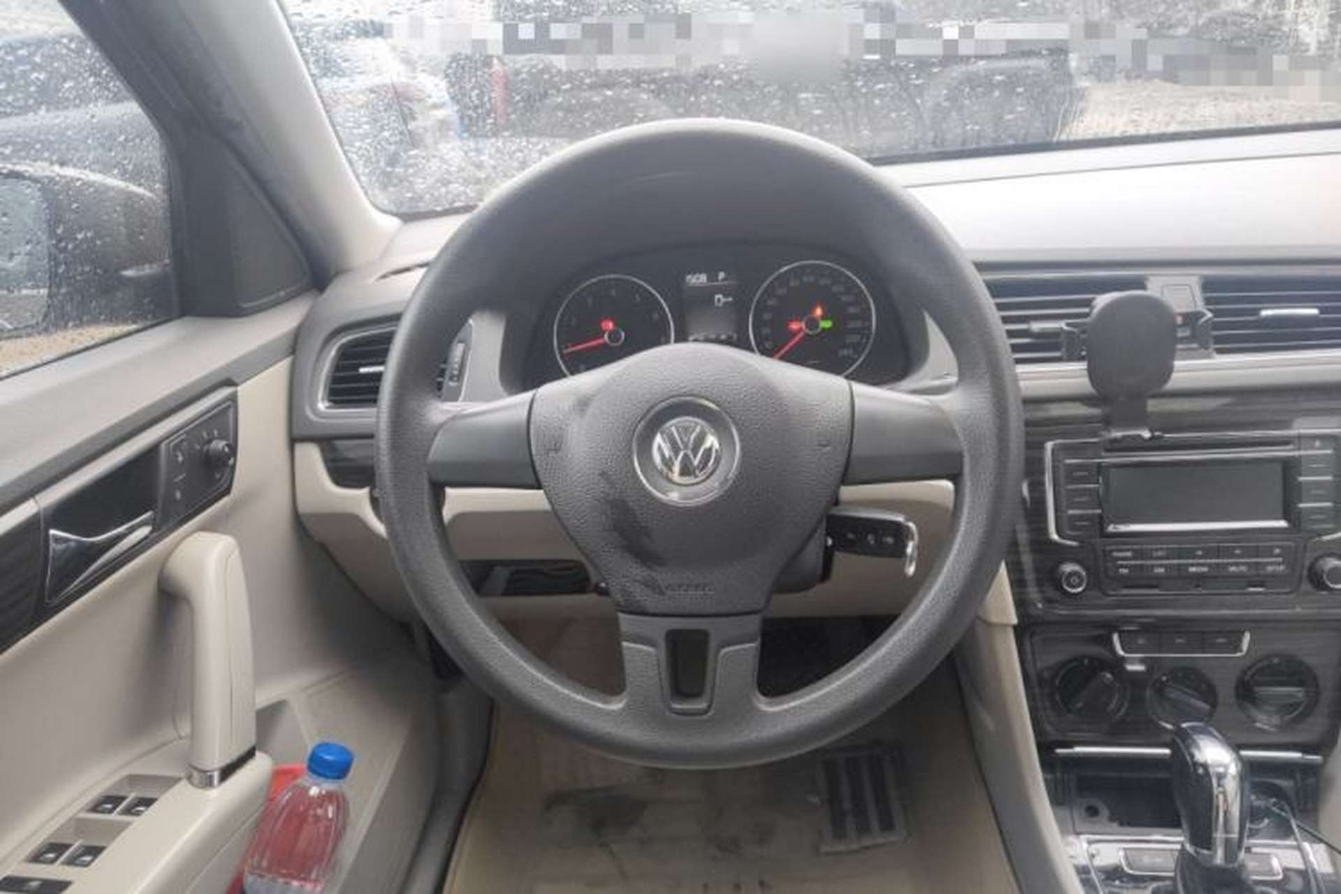 Used Volkswagen Gran Lavida 2013 1.6L Automatic Comfort Model Steering Wheel