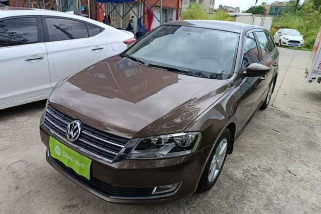 Gebrauchter Volkswagen Gran Lavida 2013 1.6L Automatic Fashion Model