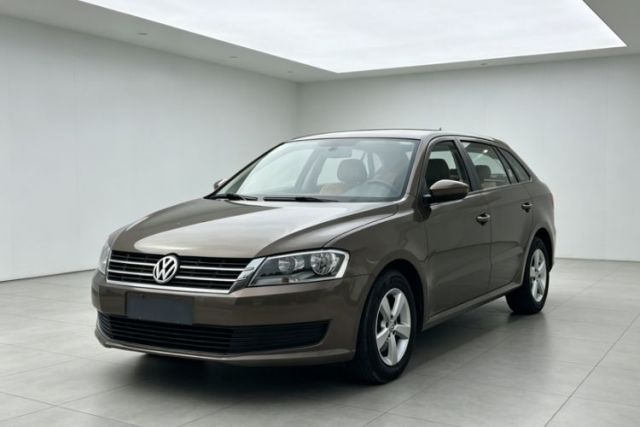 Used Volkswagen Gran Lavida 2013 1.6L Automatic Fashion Model