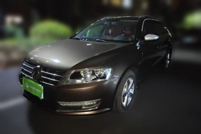 Used Volkswagen Gran Lavida 2013 1.6L Automatic Fashion Model