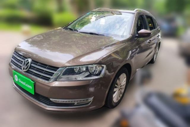 Used Volkswagen Gran Lavida 2013 1.6L Manual Comfort Model