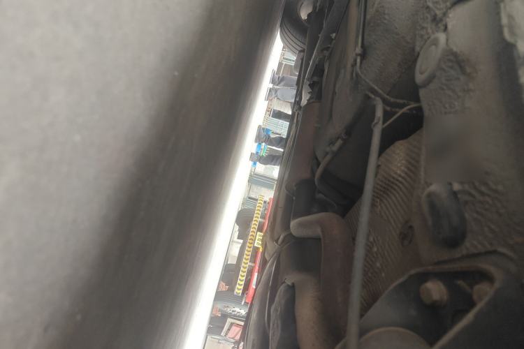 Used Volkswagen Gran Lavida 2013 1.6L Manual Comfort Model Chassis Rear Left