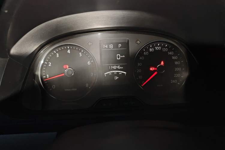 Used Volkswagen Gran Lavida 2013 1.6L Automatic Comfort Model Instrument Cluster