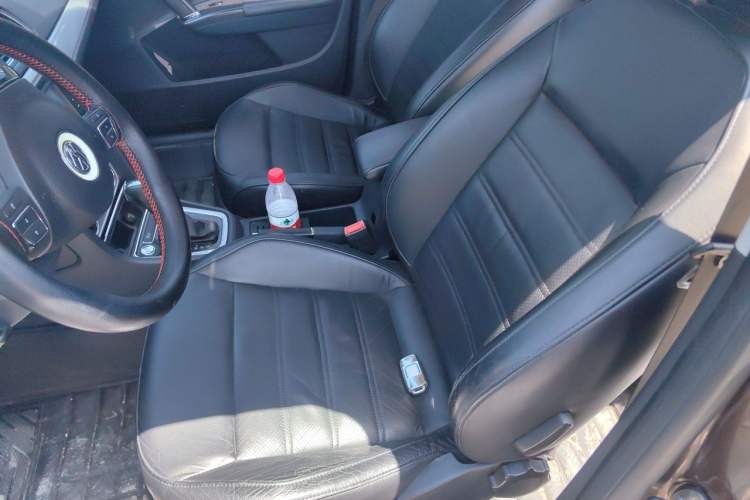 Used Volkswagen Gran Lavida 2013 1.6L Automatic Luxury Model Left Front Seat
