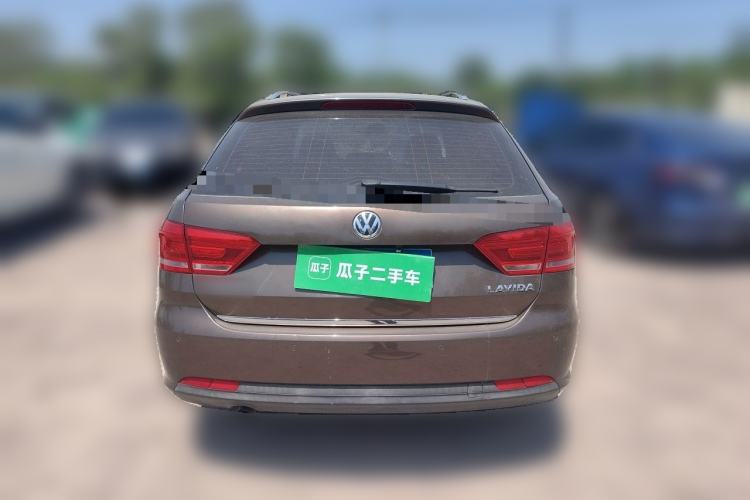 Used Volkswagen Gran Lavida 2013 1.6L Automatic Luxury Model Rear