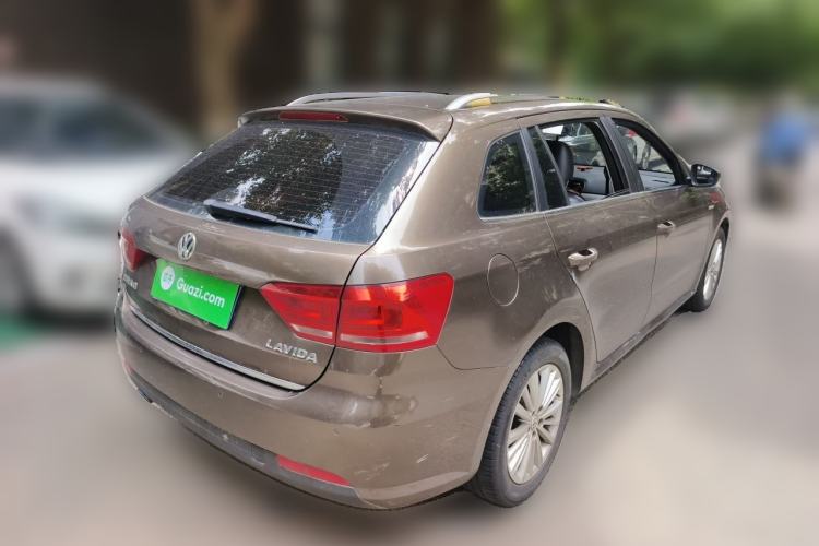 Used Volkswagen Gran Lavida 2013 1.6L Manual Comfort Model Rear Right 45 Deg