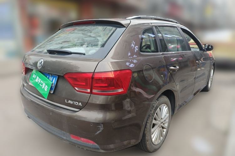 Used Volkswagen Gran Lavida 2013 1.6L Automatic Comfort Model Rear Right 45 Deg