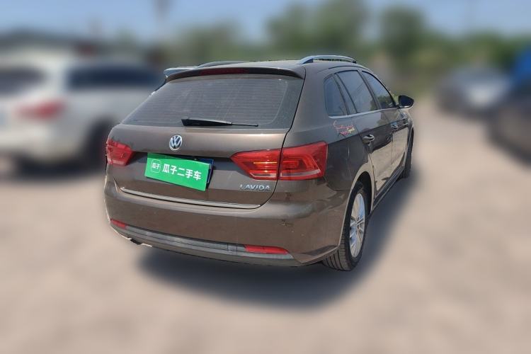 Used Volkswagen Gran Lavida 2013 1.6L Automatic Luxury Model Rear Right 45 Deg