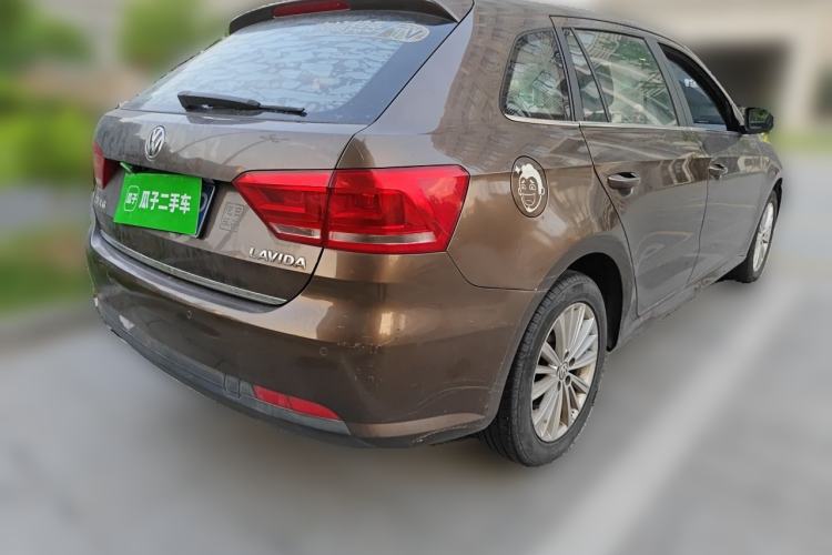 Used Volkswagen Gran Lavida 2013 1.6L Automatic Comfort Model Rear Right 45 Deg