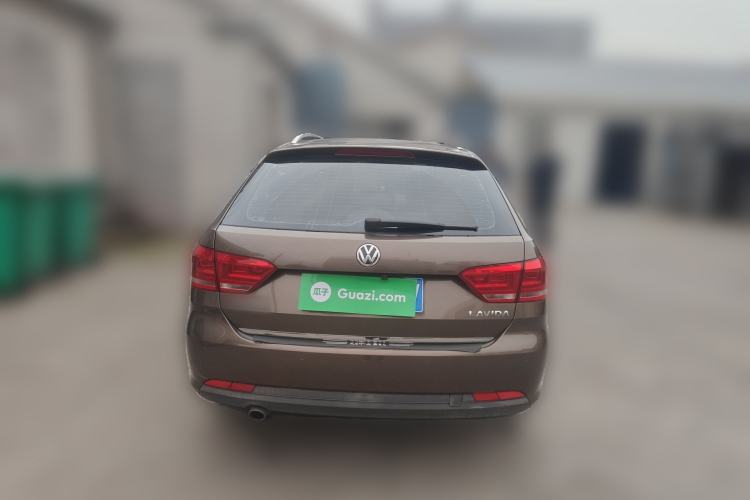 Used Volkswagen Gran Lavida 2013 1.6L Manual Comfort Model Rear