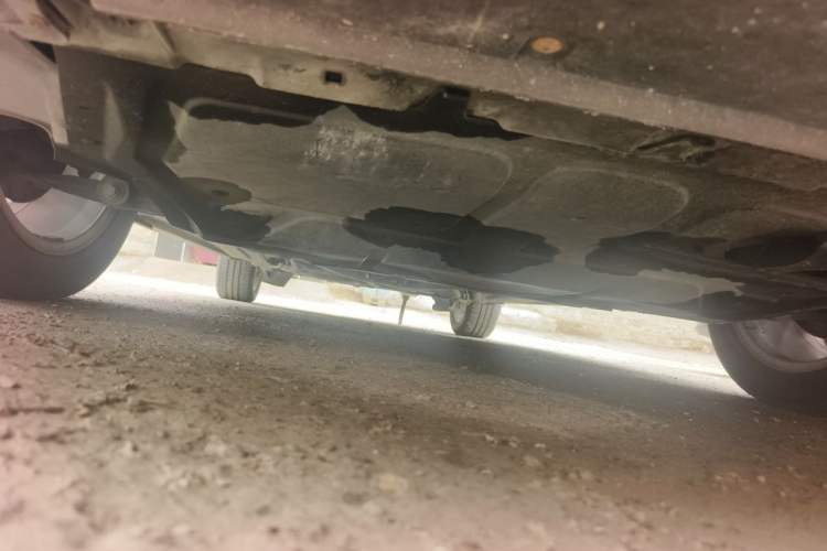 Used Volkswagen Gran Lavida 2013 1.6L Manual Comfort Model Chassis Front