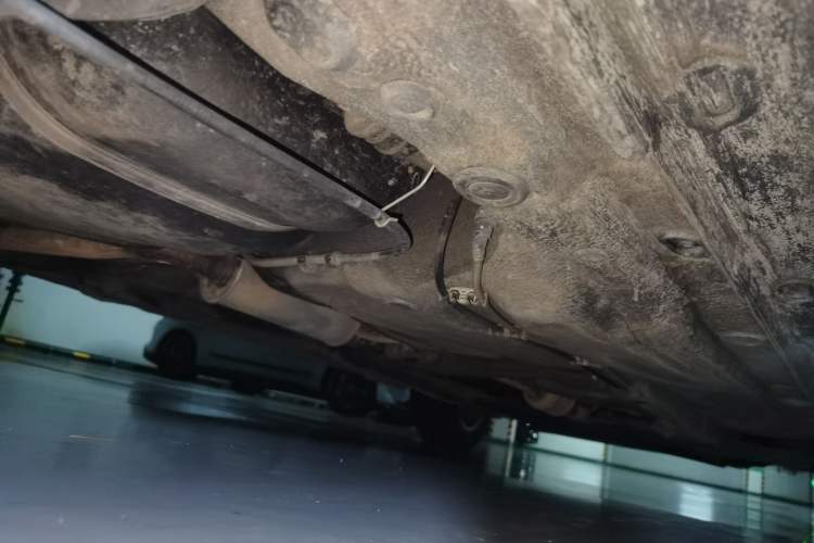 Used Volkswagen Gran Lavida 2013 1.6L Automatic Comfort Model Chassis Rear Right