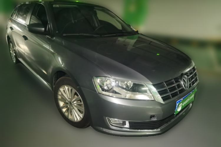 Used Volkswagen Gran Lavida 2013 1.6L Automatic Comfort Model Front Right 45 Deg
